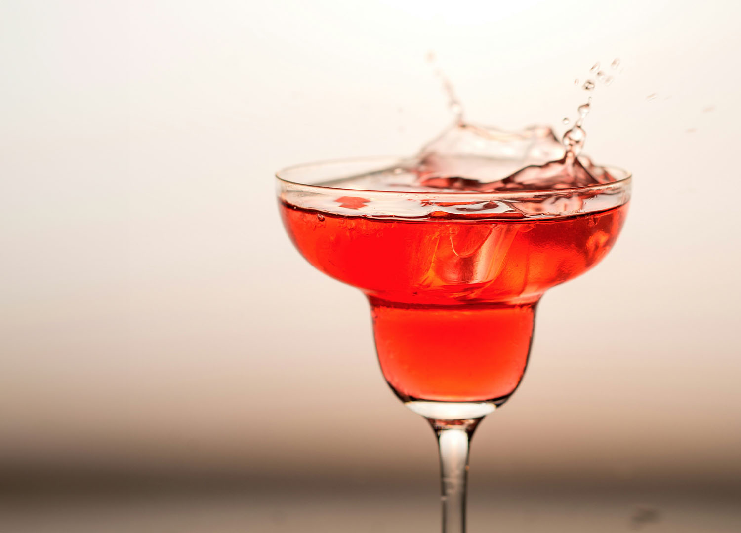 Cosmopolitan: klasyczny koktajl z lat 90tych